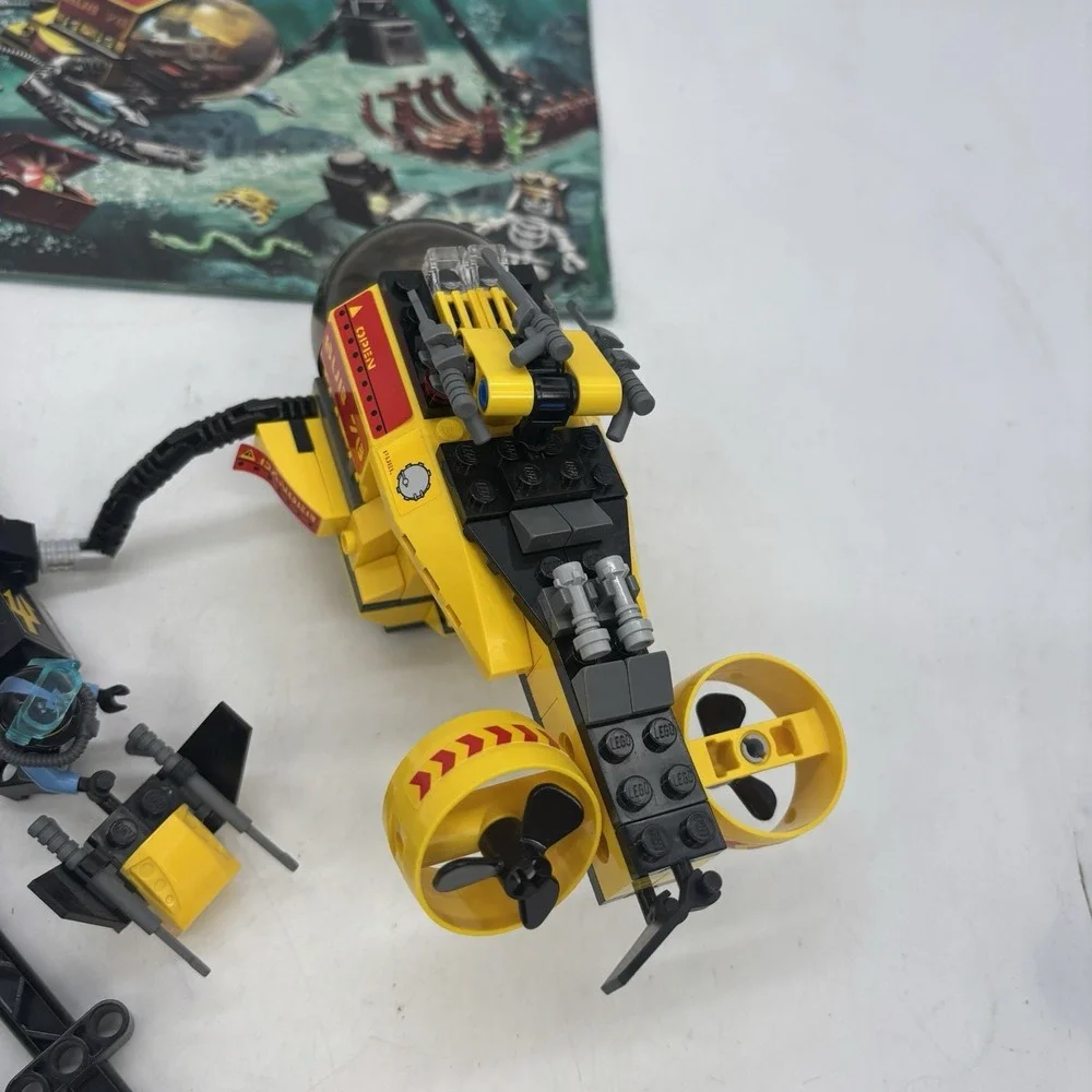RARE Lego 7776 Aquazone Aquaraiders Shipwreck 99% Complete w/ Manual
